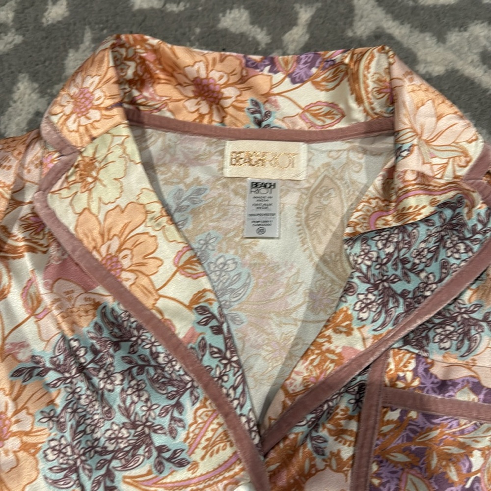 Beach Riot Satin Crop - Picture 4 of 4